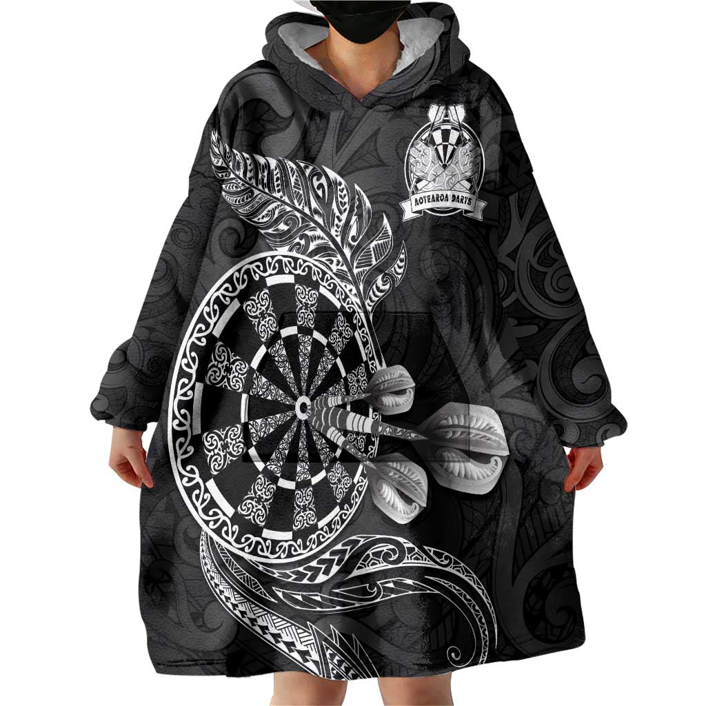 Personalised New Zealand Aotearoa Darts Masters Wearable Blanket Hoodie Tribal Silver Fern and Ta Moko Dartboard - Polynesian Pride