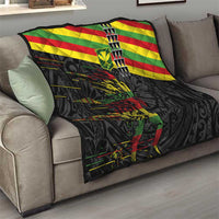 Kanaka Maoli Running Quilt Kakau Pattern with Kanaka Maoli Flag Color