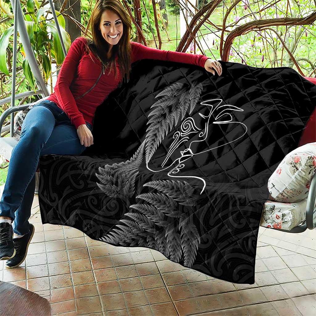 New Zealand Valentine's Day Quilt Silver Fern and Line Art Love Couple