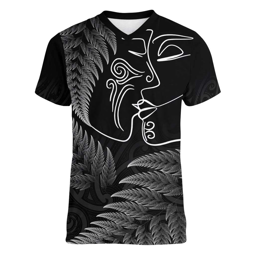 New Zealand Valentine's Day Women V-Neck T-Shirt Silver Fern and Line Art Love Couple LT03 Female Black - Polynesian Pride