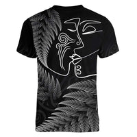 New Zealand Valentine's Day Women V-Neck T-Shirt Silver Fern and Line Art Love Couple LT03 - Polynesian Pride