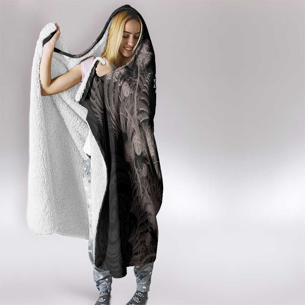 Aotearoa Tukutuku Motif Hooded Blanket Pohutukawa and Fern Leaves Grayscale Color