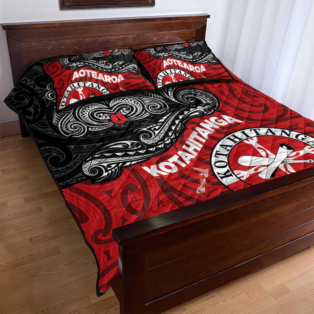 Maori Kotahitanga Quilt Bed Set Aotearoa Spirit with Maori Mask and Polynesian Art Tattoo