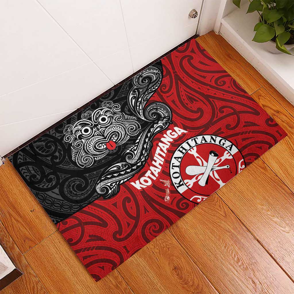 Maori Kotahitanga Rubber Doormat Aotearoa Spirit with Maori Mask and Polynesian Art Tattoo