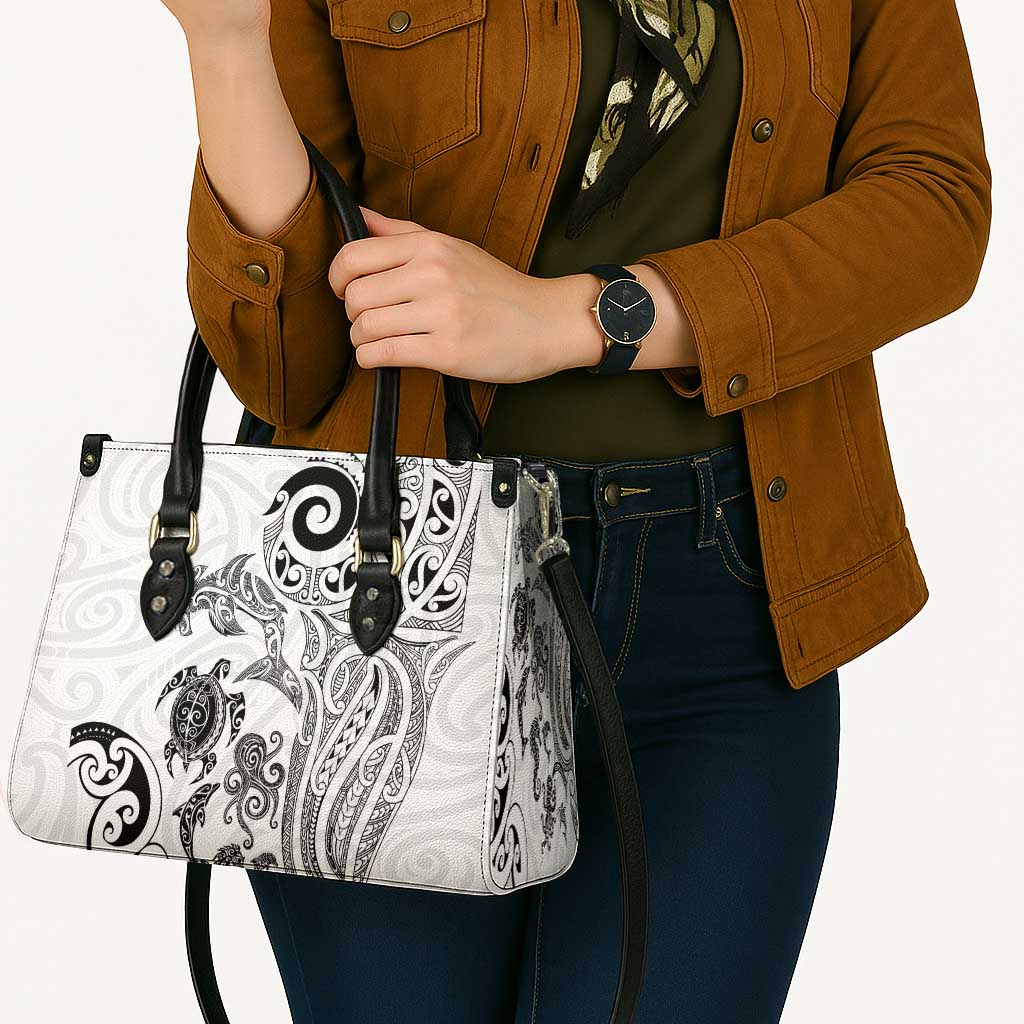 New Zealand Sea Animals with Maori Tribal Tattoo Leather Bag White Color LT03 - Polynesian Pride