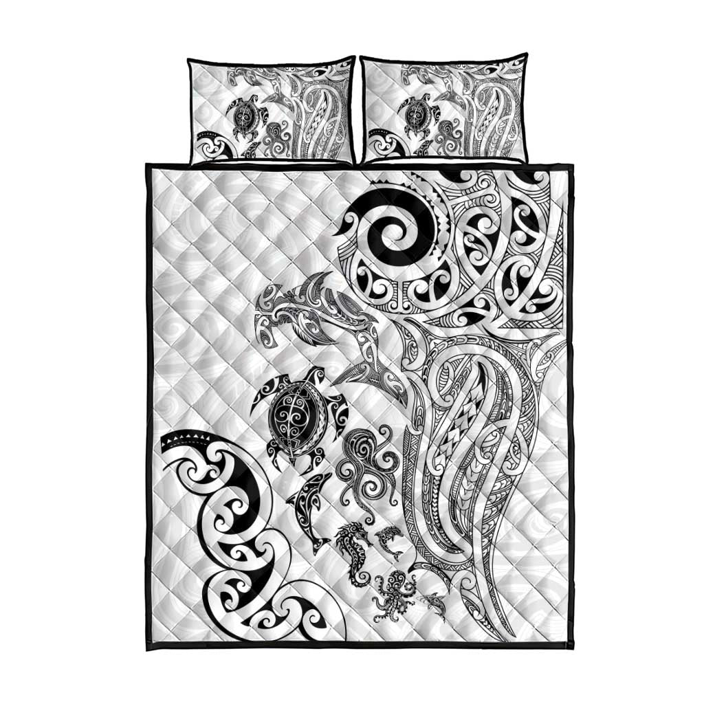 New Zealand Sea Animals with Maori Tribal Tattoo Quilt Bed Set White Color LT03 - Polynesian Pride