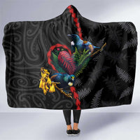 New Zealand Tui Birds Love Couple Hooded Blanket The Heart of Silver Fern Leaves and Maori Tattoo Pattern LT03 One Size Black - Polynesian Pride