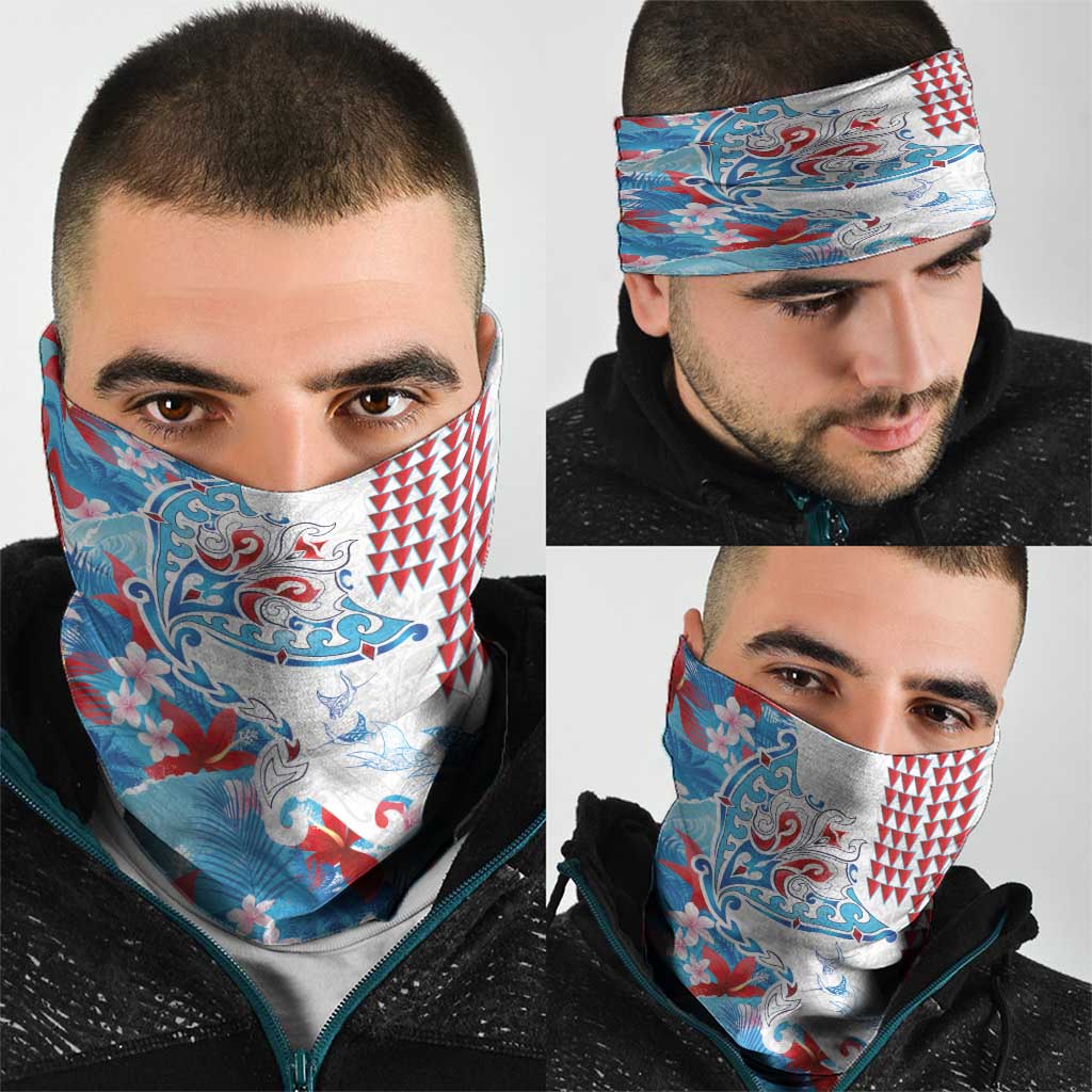 Hawaiian Tribal Manta Ray Neck Gaiter Kakau Tattoo and Flowers Surfing Waves Pattern Ocean Color