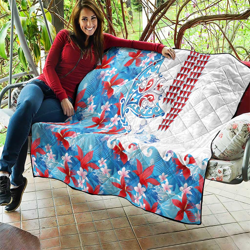 Hawaiian Tribal Manta Ray Quilt Kakau Tattoo and Flowers Surfing Waves Pattern Ocean Color LT03 - Polynesian Pride