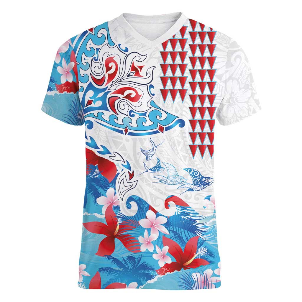 Hawaiian Tribal Manta Ray Women V-Neck T-Shirt Kakau Tattoo and Flowers Surfing Waves Pattern Ocean Color