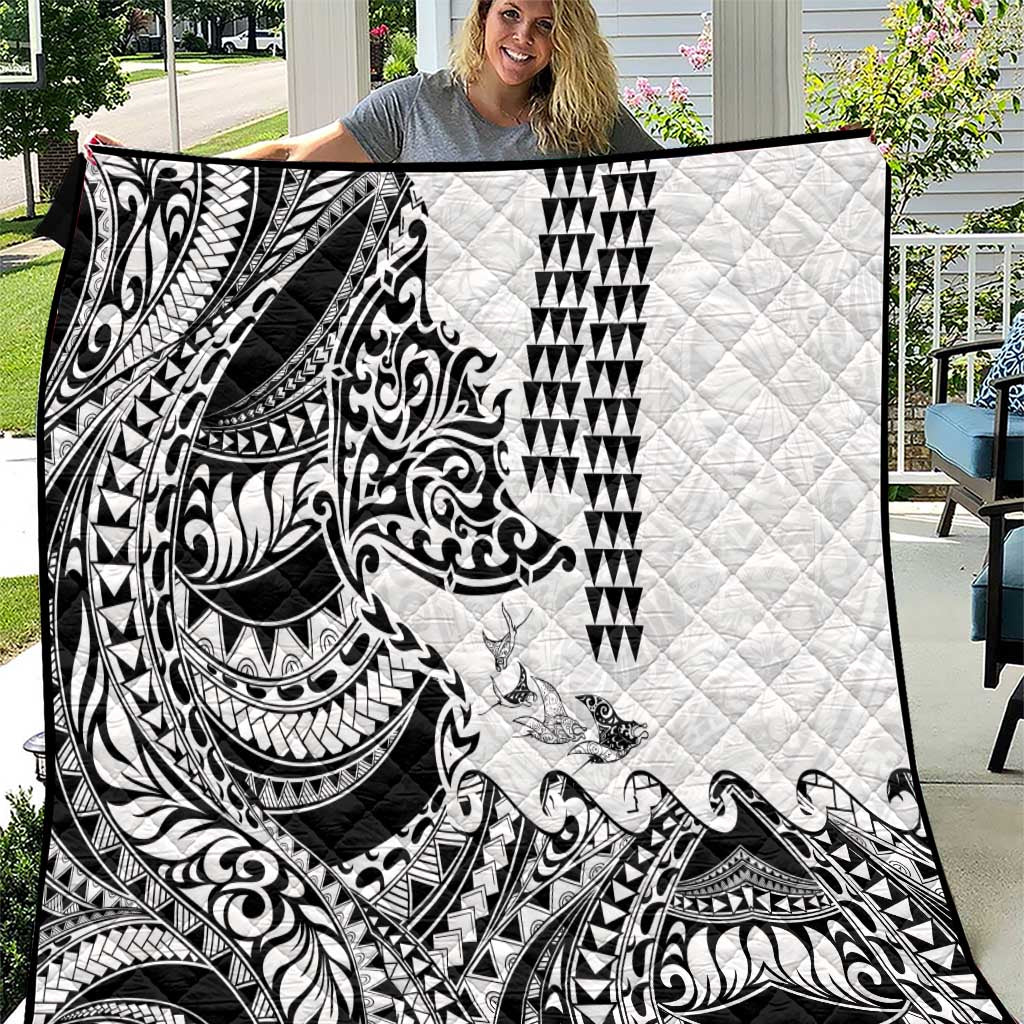 Hawaiian Tribal Manta Ray Quilt Kakau Tattoo and Polynesian Art Motif Pattern LT03 Multicolor - Polynesian Pride