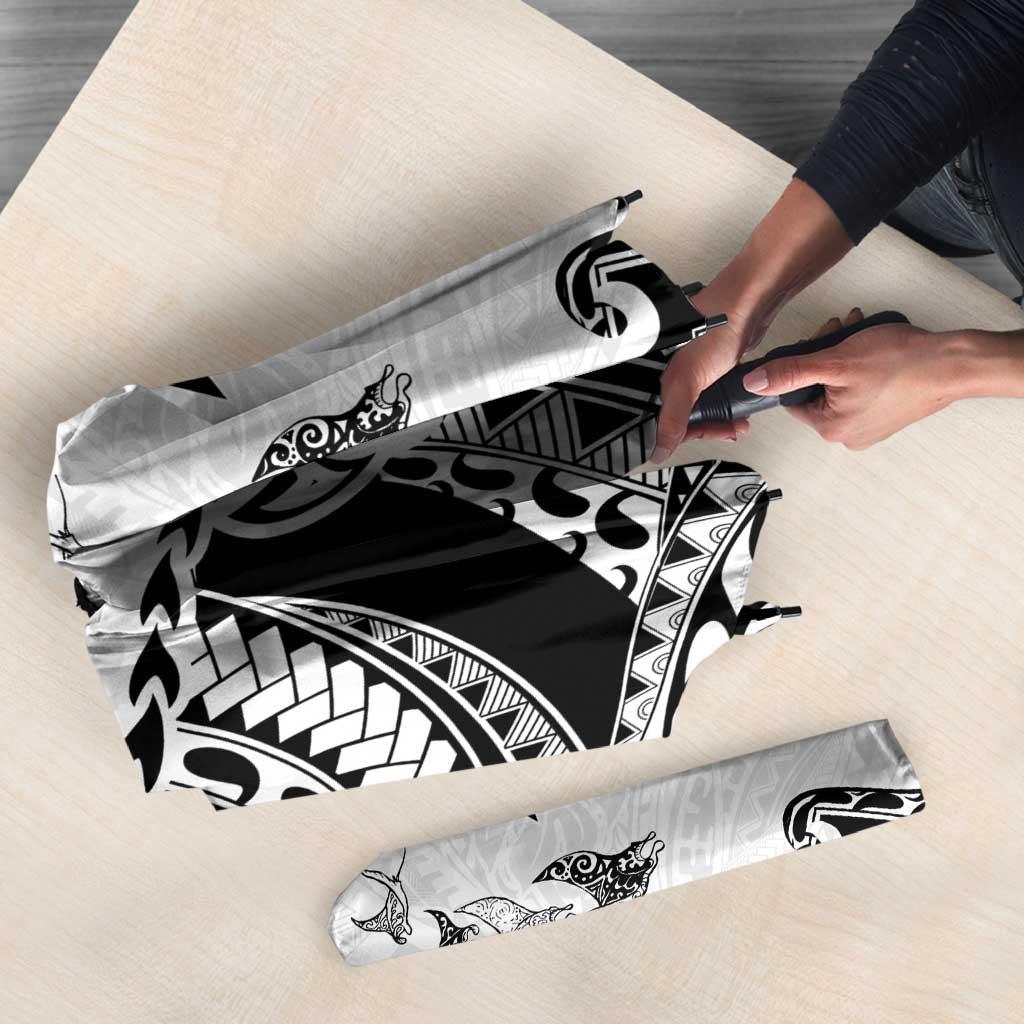 Hawaiian Tribal Manta Ray Umbrella Kakau Tattoo and Polynesian Art Motif Pattern