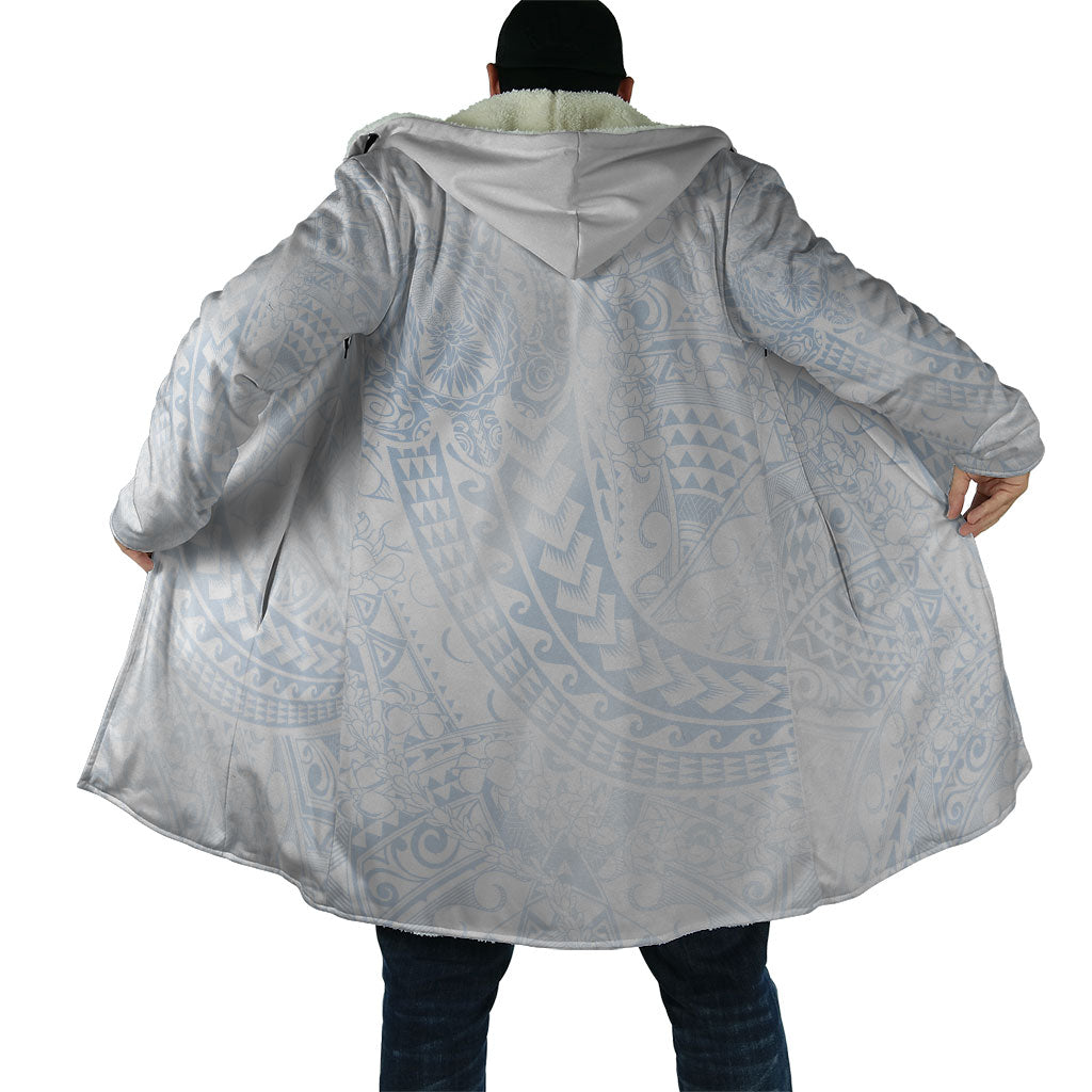 Hawaiian Turtles and Leis Cloak Tribal Kakau Pattern Airy White Blue Cloud Vibe LT03 - Polynesian Pride