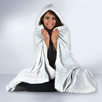 Hawaiian Turtles and Leis Hooded Blanket Tribal Kakau Pattern Airy White Blue Cloud Vibe LT03 - Polynesian Pride