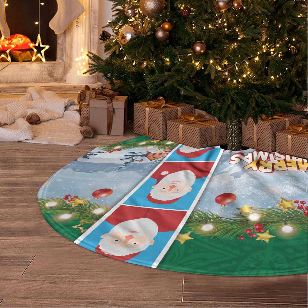 Merry Christmas Tree Skirt Funny Santa Claus Cards Photo and Polynesian Pattern Green Color
