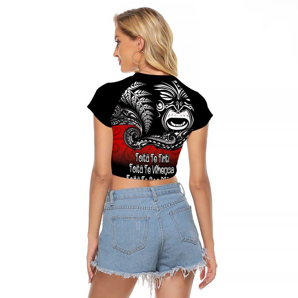 Aotearoa Toitu Te Tiriti Raglan Cropped T Shirt New Zealand Honour the Treaty - Fight Together