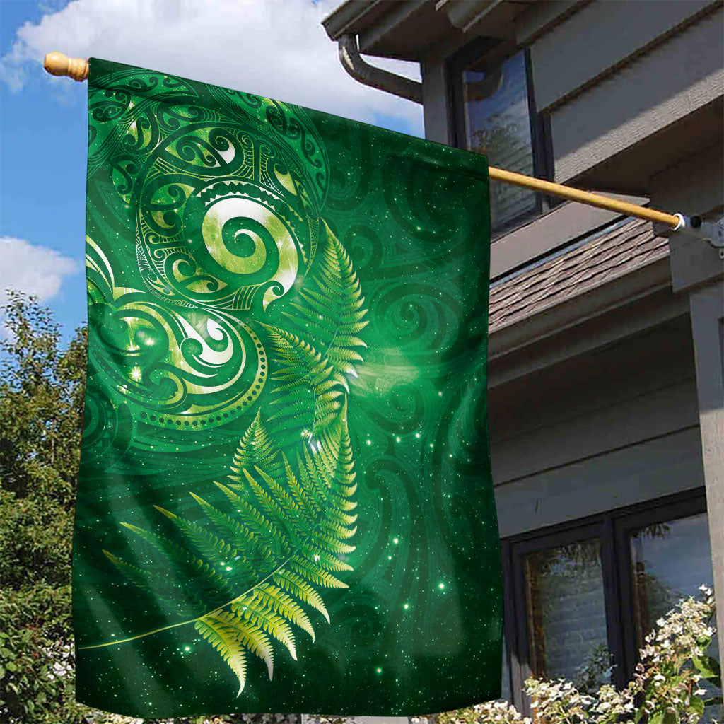 Aotearoa New Zealand New Year Garden Flag Tribal Koru Tattoo Green Galaxy Maori Silver Fern