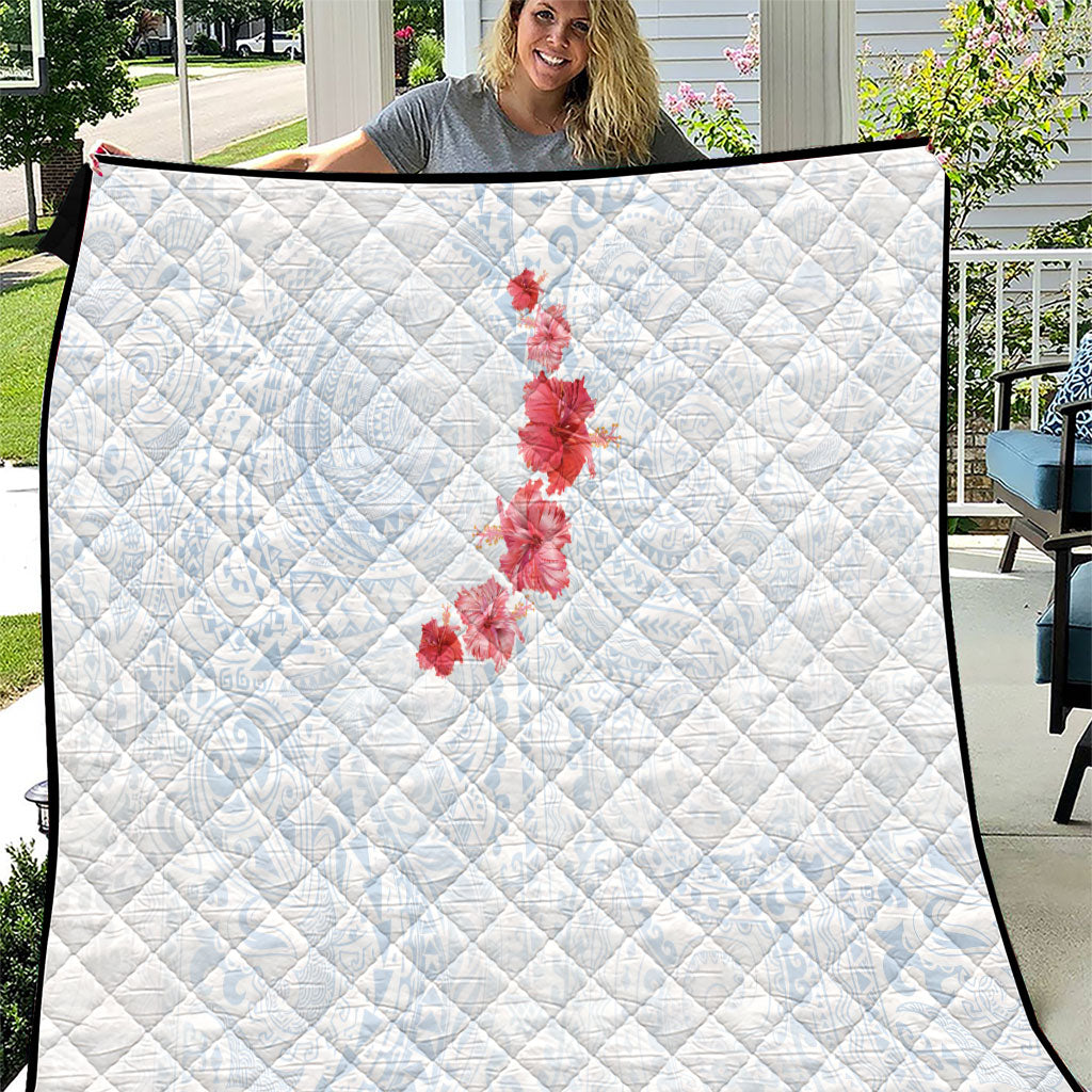 Hawaiian Tribal Tattoo and Hibiscus Quilt Polynesian Pattern Airy White Blue Cloud LT03 White - Polynesian Pride