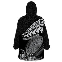 new-zealand-rugby-wearable-blanket-hoodie-maori-warrior-rugby-silver-fern-tribal-pattern