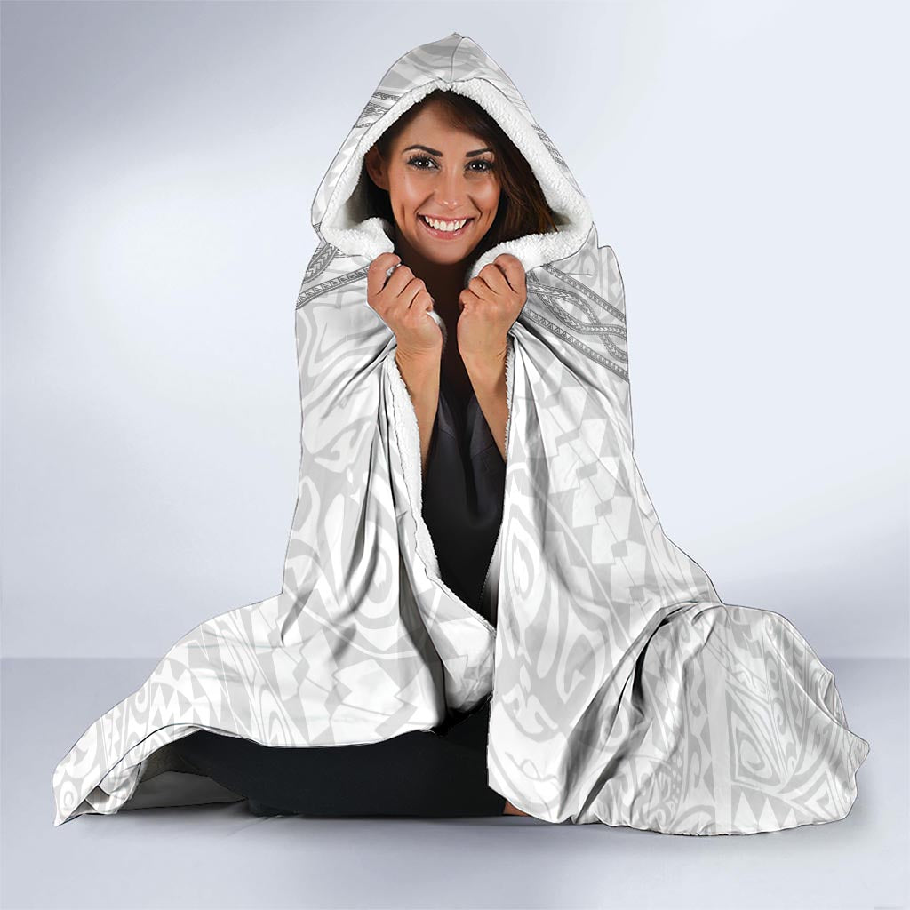 Philippines Eagle Week Hooded Blanket Polynesian Pattern Barong Style LT03 - Polynesian Pride
