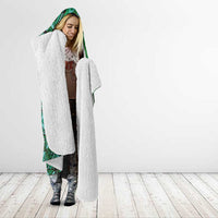 Samoan Pacific Tribal Flower Geometric Art Tattoos Hooded Blanket Siapo Pattern Emerald Glow - Polynesian Pride
