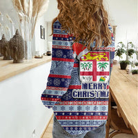 fiji-christmas-women-casual-shirt-fijian-santa-and-coat-of-arms-mix-tapa-pattern-striped-style