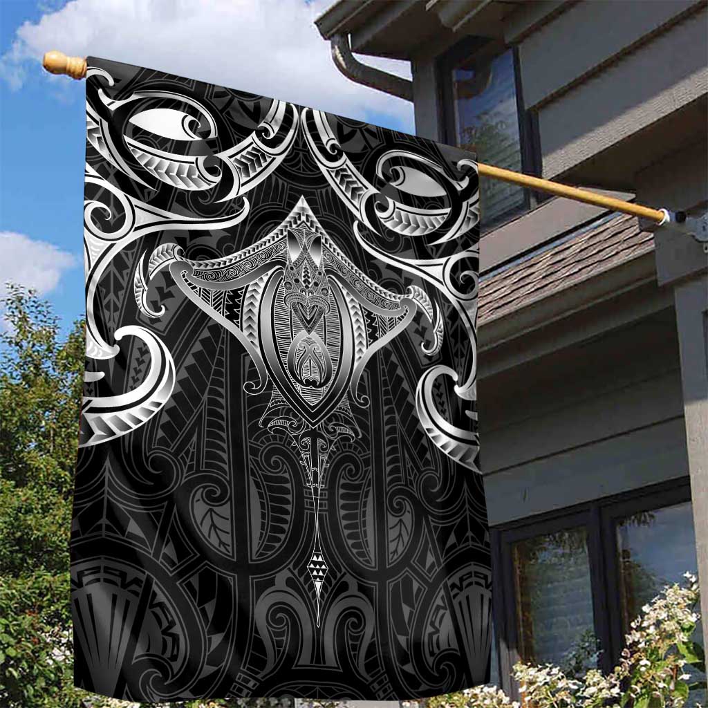 New Zealand Aotearoa Garden Flag Maori Manta Ray Moko Black - Polynesian Pride
