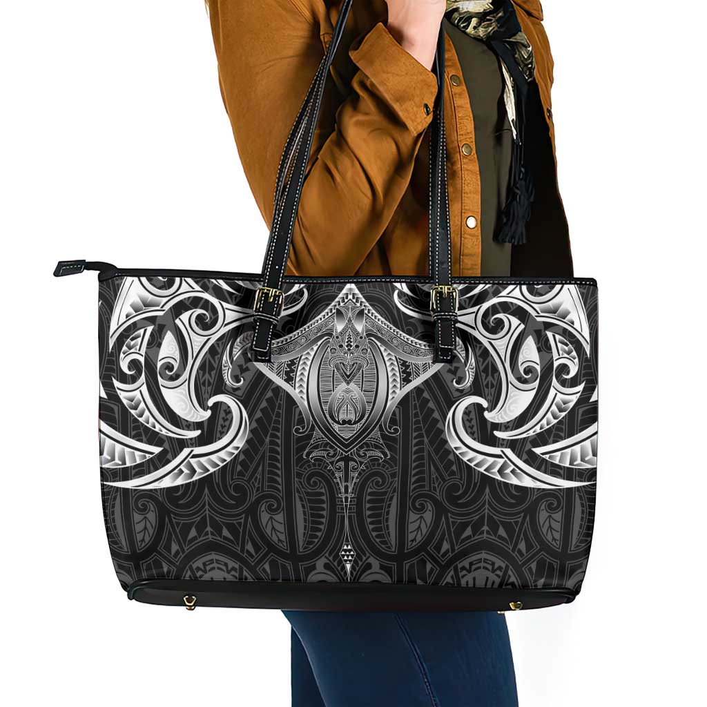 New Zealand Aotearoa Leather Tote Bag Maori Manta Ray Moko Black - Polynesian Pride