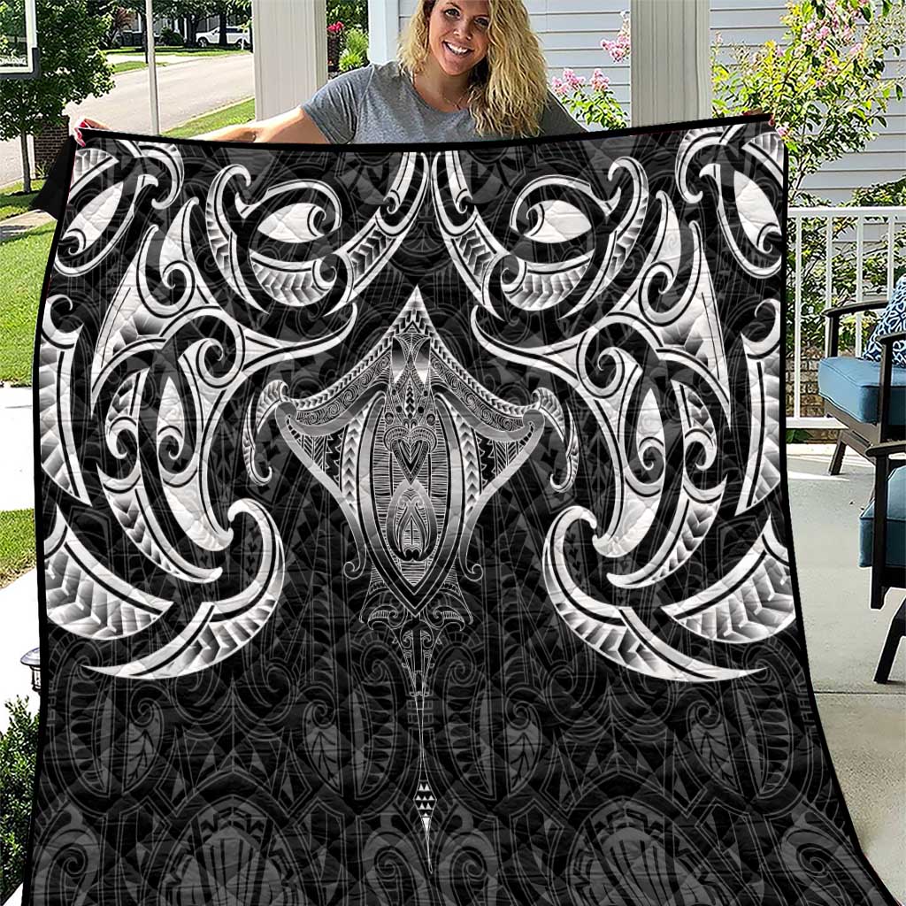 New Zealand Aotearoa Quilt Maori Manta Ray Moko Black - Polynesian Pride