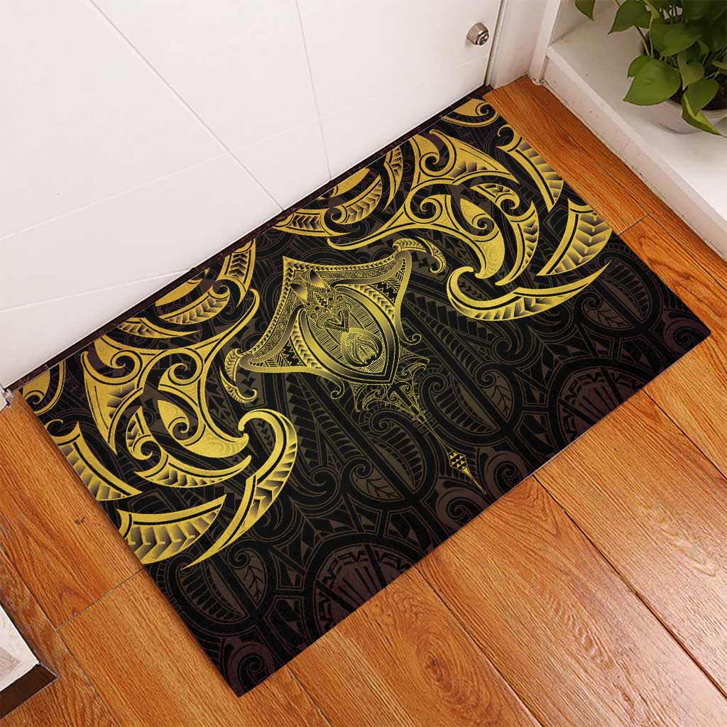 New Zealand Aotearoa Rubber Doormat Maori Manta Ray Moko Gold - Polynesian Pride
