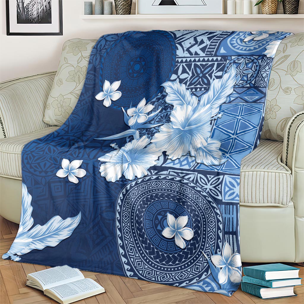 Hawaii Tapa Pattern With Navy Hibiscus Blanket