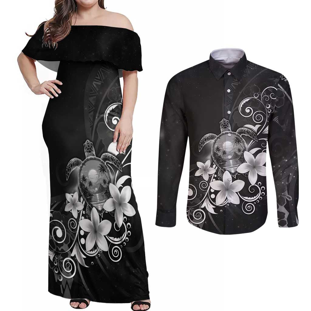 Hawaii Honu Couples Matching Off Shoulder Maxi Dress and Long Sleeve Button Shirt Polynesian Curves Plumeria Grayscale - Polynesian Pride
