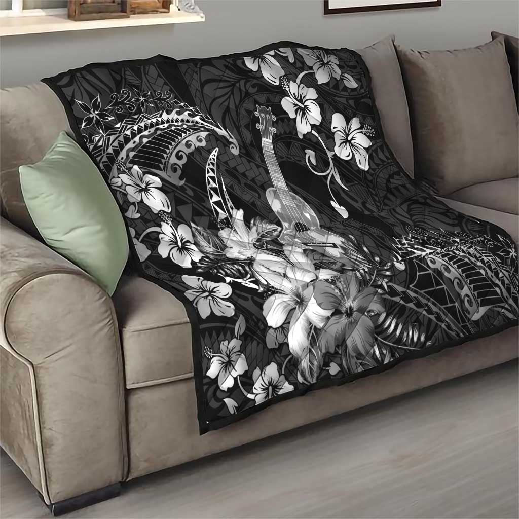 Hawaii Ukulele Quilt Polynesian Pattern Mix Hibiscus Black Version