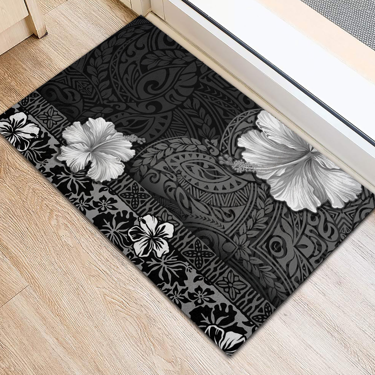 Hawaii Hibiscus With Black Polynesian Pattern Rubber Doormat