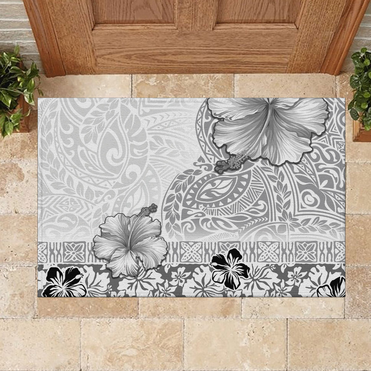 Hawaii Hibiscus With White Polynesian Pattern Rubber Doormat