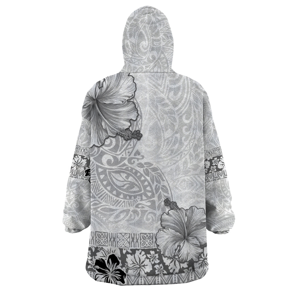 Hawaii Hibiscus With White Polynesian Pattern Wearable Blanket Hoodie
