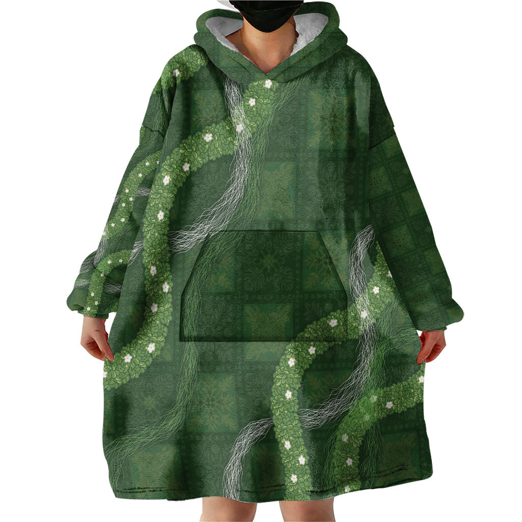 Hawaiian Quilt Wearable Blanket Hoodie Pele Hair Hinahina Lei Green Version