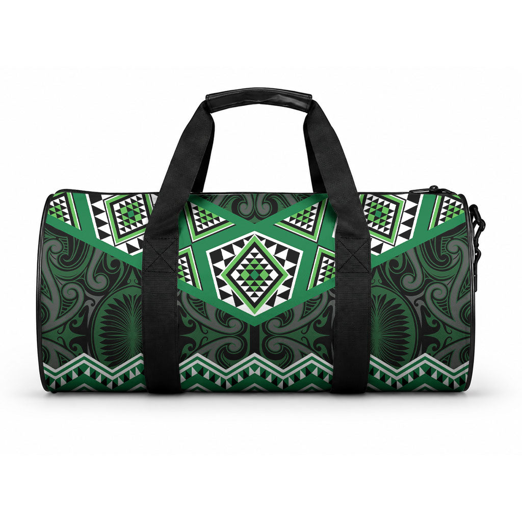 New Zealand Aotearoa Duffle Bag Green Taniko Art Maori Pattern