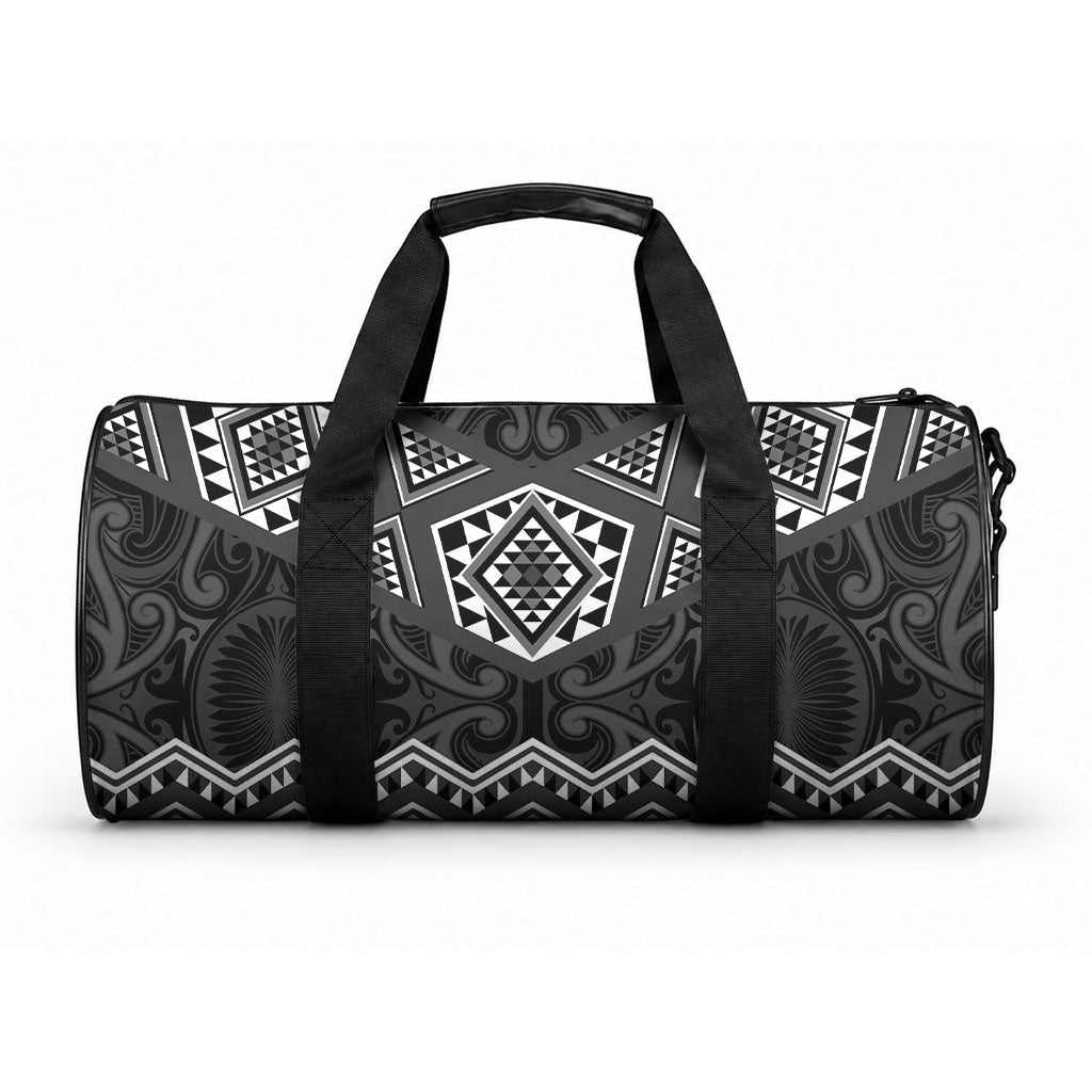 New Zealand Aotearoa Duffle Bag Black Taniko Art Maori Pattern