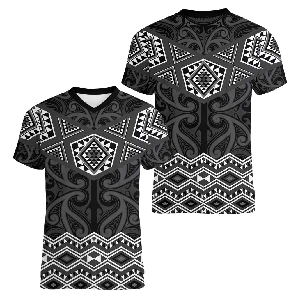 New Zealand Aotearoa Women V-Neck T-Shirt Black Taniko Art Maori Pattern LT05 - Polynesian Pride