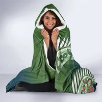 New Zealand Kea Bird Hooded Blanket With Maori Koru Fern LT05 - Polynesian Pride
