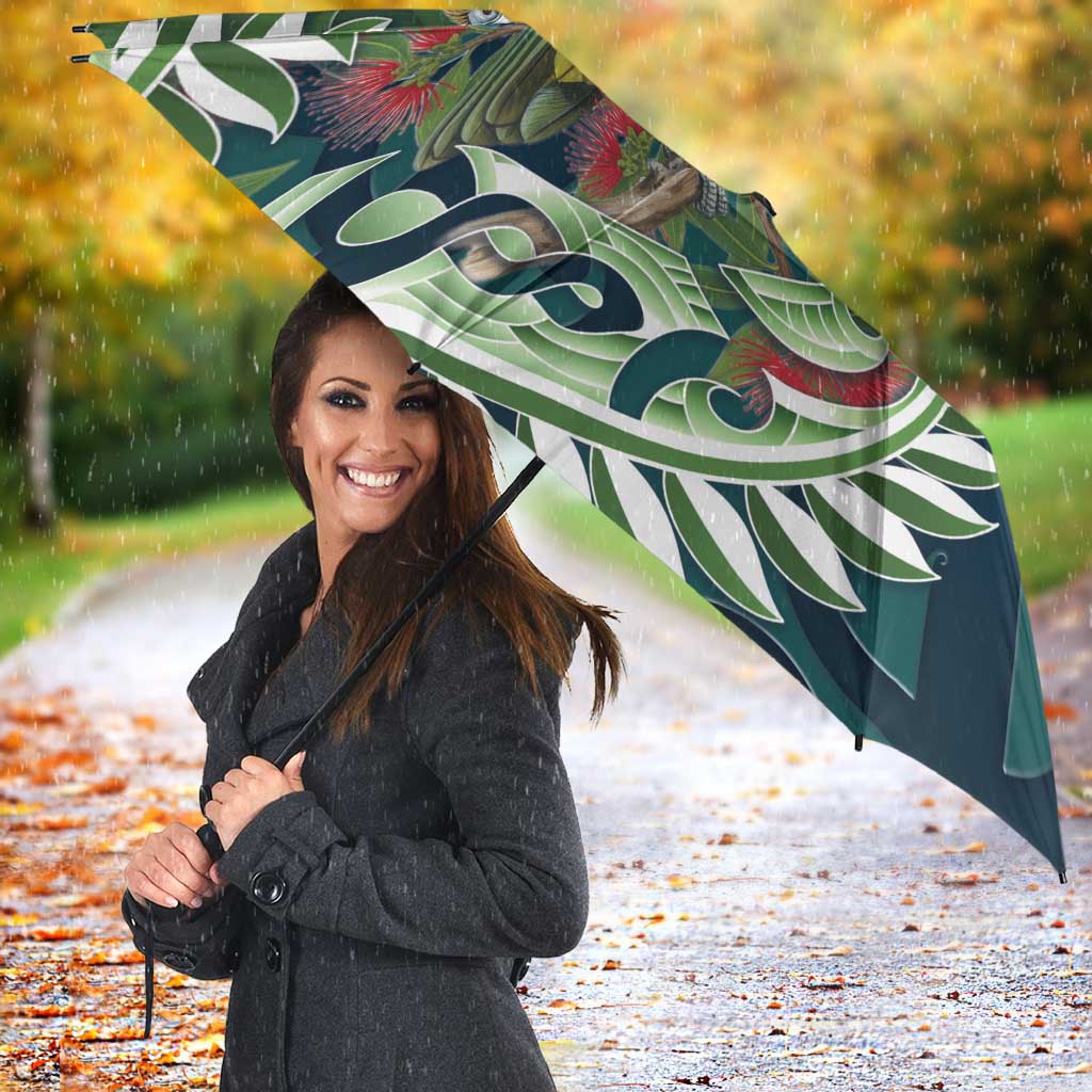New Zealand Kea Bird Umbrella With Maori Koru Fern LT05 - Polynesian Pride