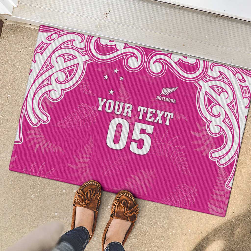 New Zealand Fern Women Rugby Custom Rubber Doormat Pink Maori Pattern