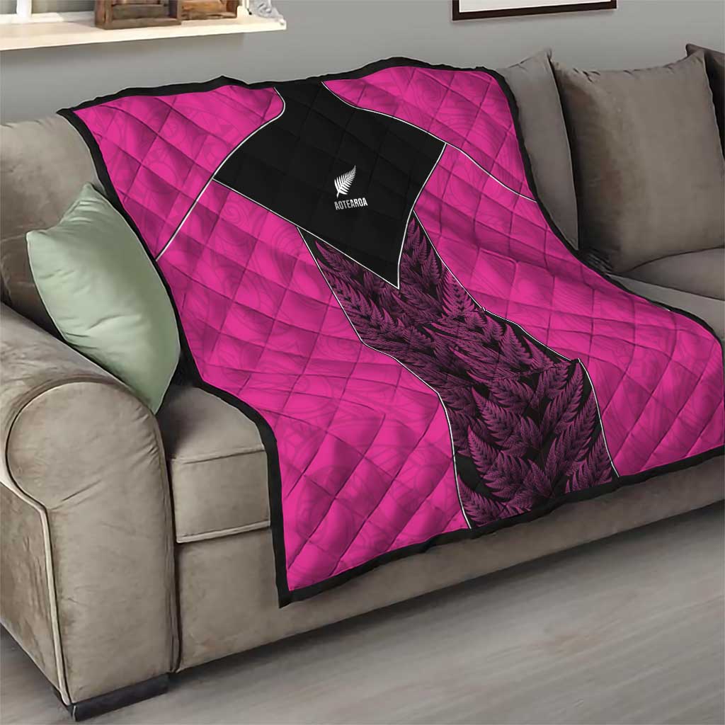 New Zealand Fern Rugby Quilt Pink Maori Pattern