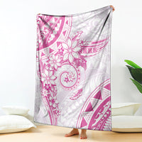 Polynesian Pattern With Plumeria Flowers Blanket Pink