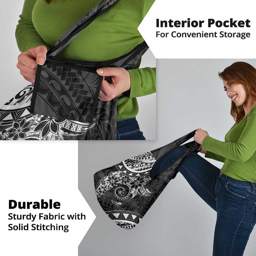 Polynesian Pattern With Plumeria Flowers Grocery Bag Black