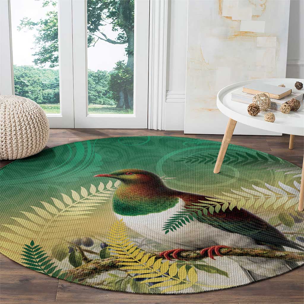 New Zealand Pigeon Kereru Round Carpet Maori Fern Art Green Gradient - Polynesian Pride