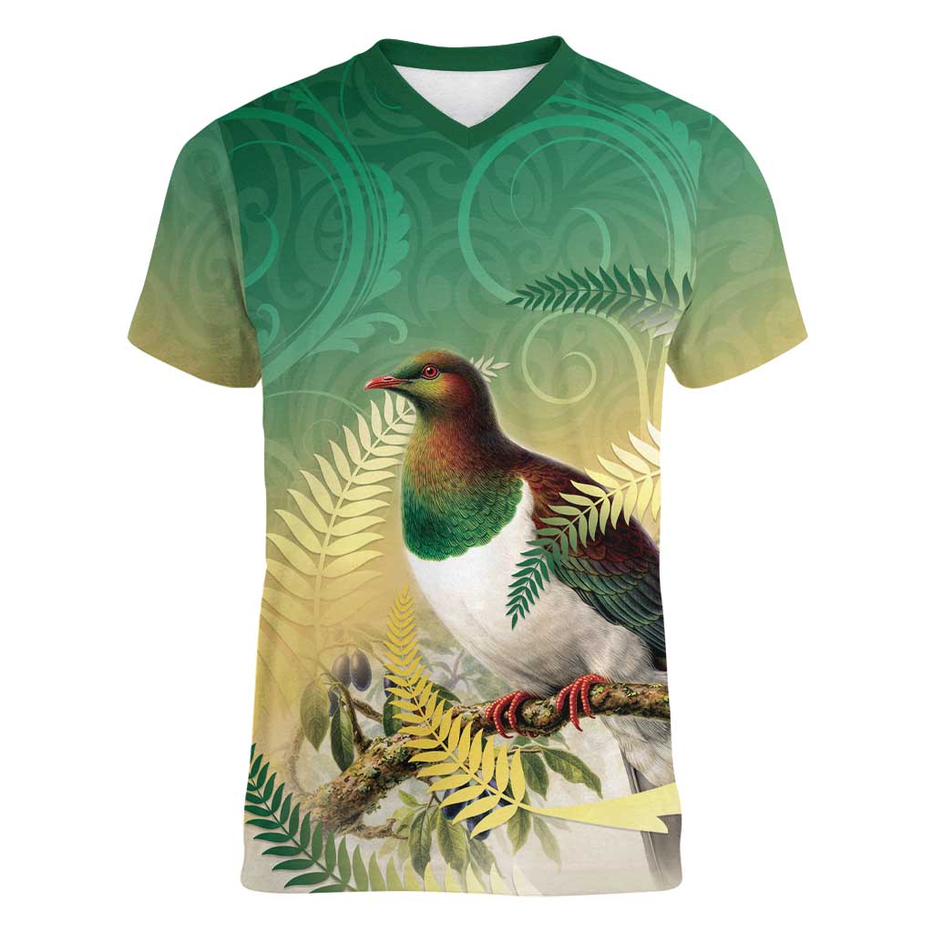 New Zealand Pigeon Kereru Women V-Neck T-Shirt Maori Fern Art Green Gradient - Polynesian Pride