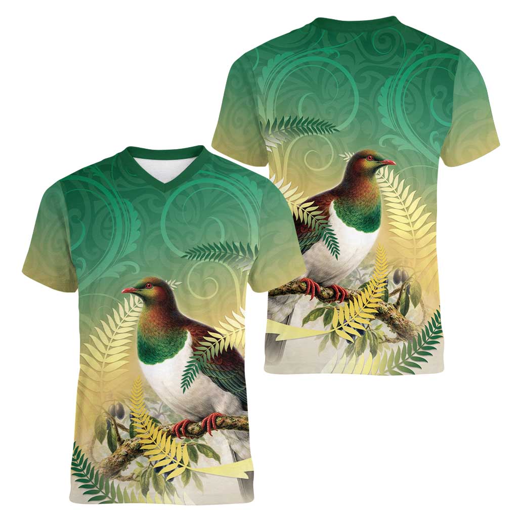 New Zealand Pigeon Kereru Women V-Neck T-Shirt Maori Fern Art Green Gradient - Polynesian Pride