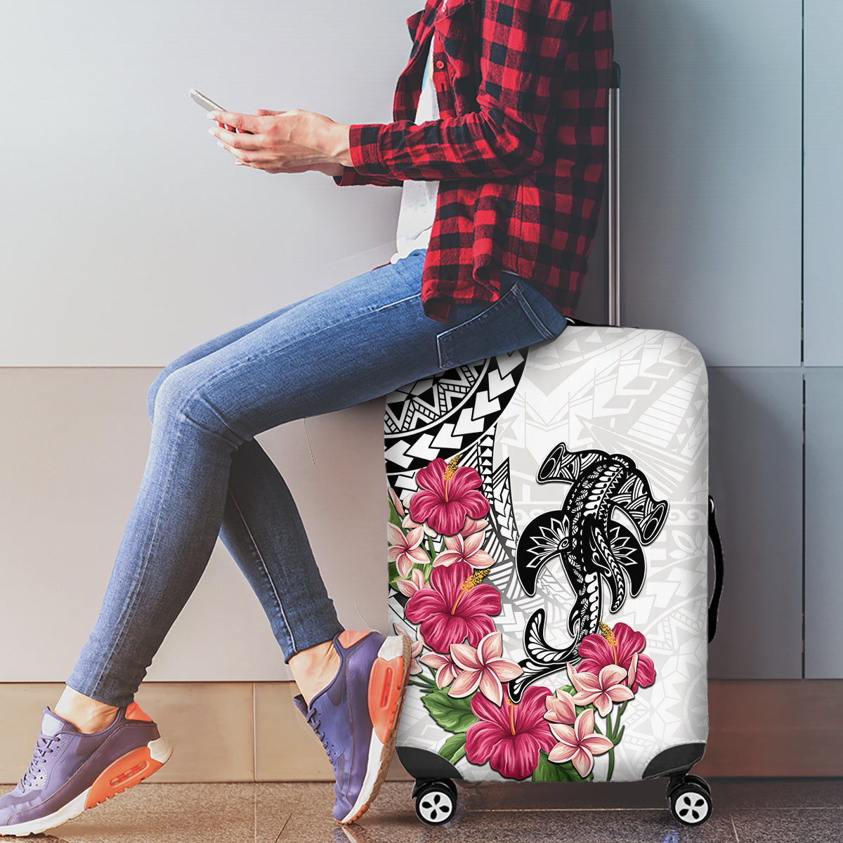 White Polynesian Hammerhead Shark Tribal Pattern Luggage Cover LT05 - Polynesian Pride